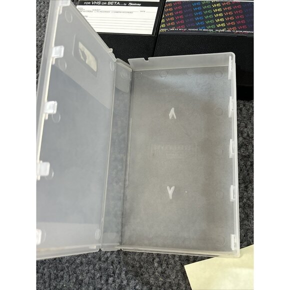 Lot Of (7) Vintage Empty VHS Plastic Clamshell Storage Cases #7 - Picture 8 of 8